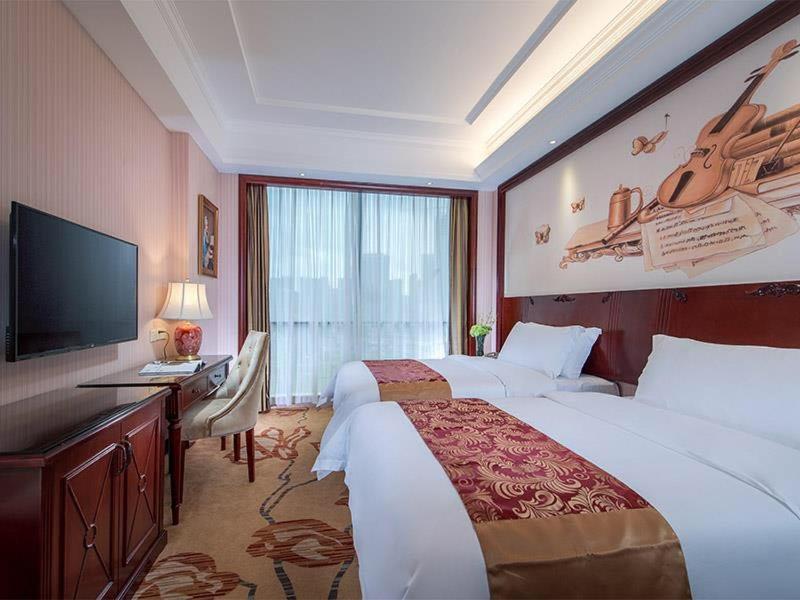 Vienna Hotel Shenzhen Longzhu Exterior photo